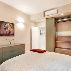 Maggiore Flats Apartment